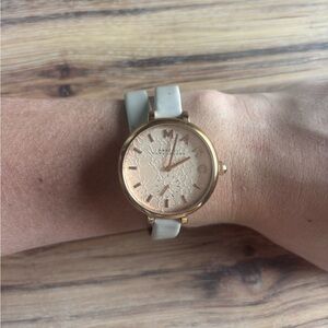 Marc by Marc Jacobs Floral Rose Gold Watch Beige Leather Band New Battery